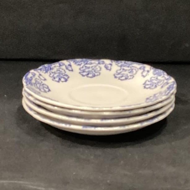 Set Of 4 Vtg. Boch Freres La Louviere 'Douglas' Blue & White Saucers - Thumbnail 8