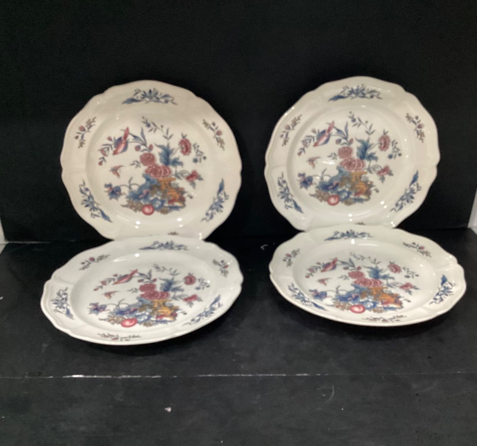 Wedgwood Williamsburg Potpourri Set of (4) 10" Rimmed Dinner Plates TKD510