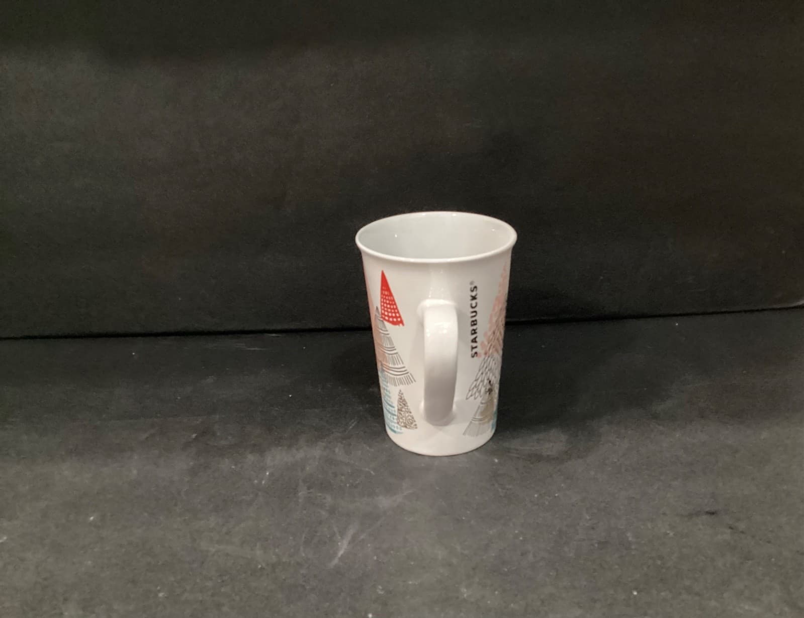 Starbucks Holiday Christmas Tree Mug 2017 White Ceramic 11 oz - Thumbnail 10