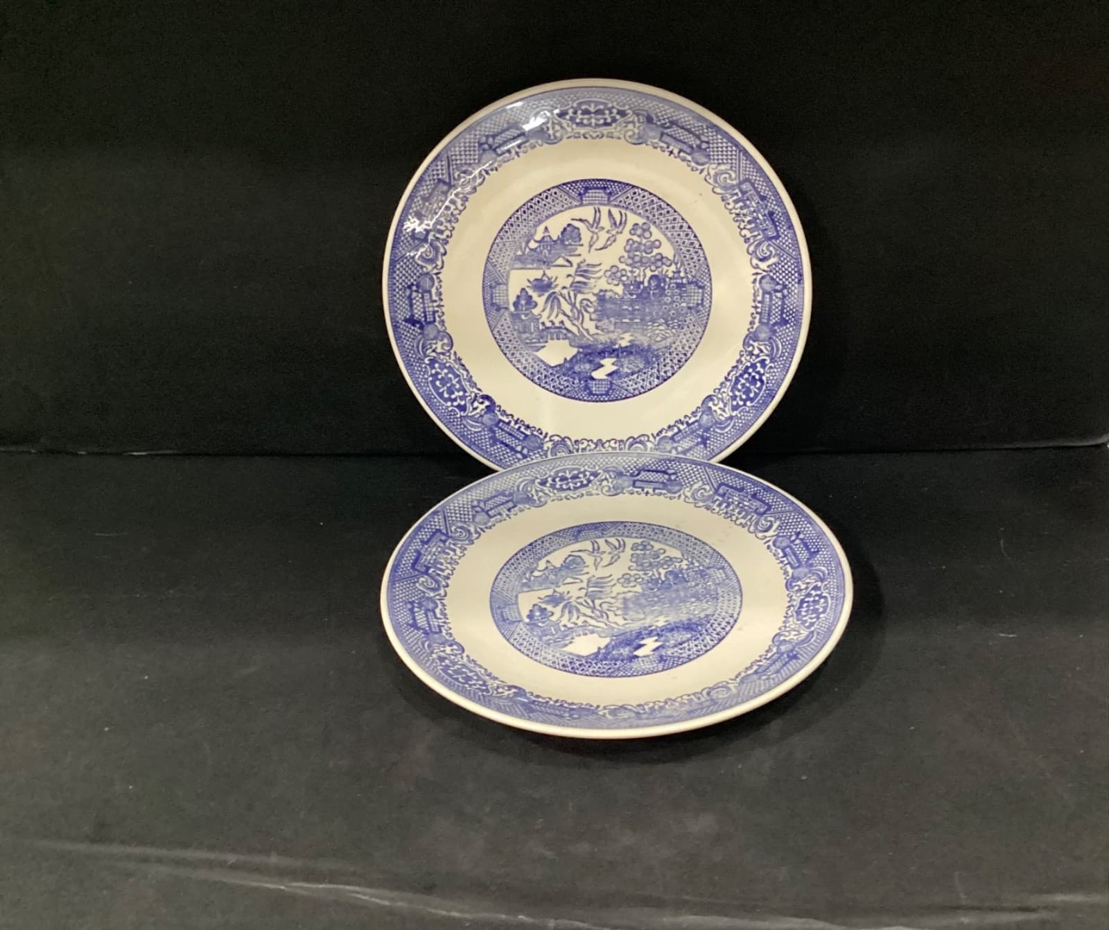Vintage Churchill England Blue Willow Dinner Plates Set 2 Blue White 10”