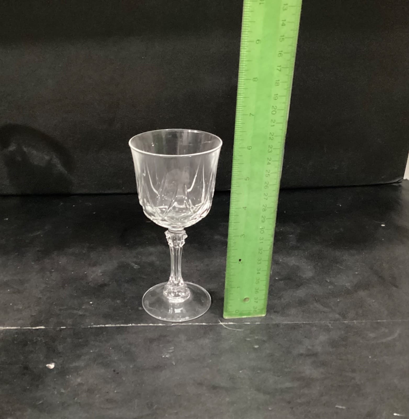 Cristal D'Arques Durand Auteuil Crystal 6” Stemmed Wine Goblets Glasses Set of 2 - Thumbnail 5