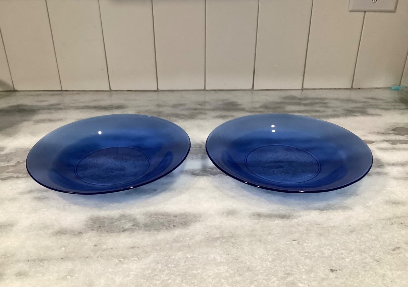 RESISTENTE BRAZIL Cobalt Blue Glass Pasta Bowls 8.75” Set Of 2 - Thumbnail 2