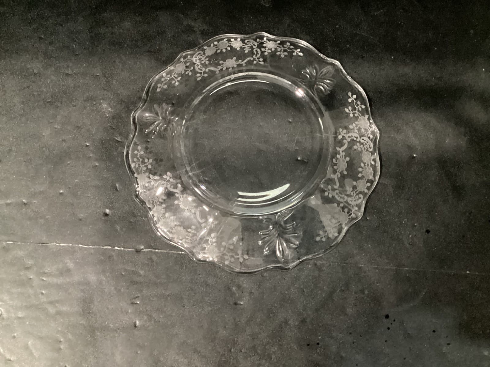 Fostoria Meadow Rose 7 3/8” Plates 1940s-50s Set of 4 Etched Floral CLEAR - Thumbnail 3