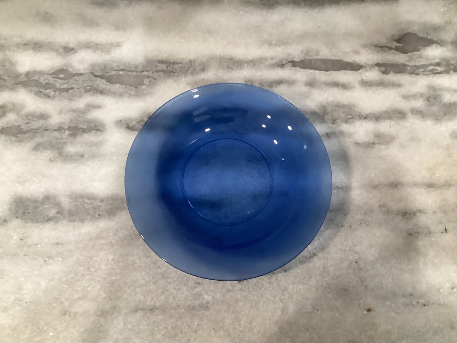 RESISTENTE BRAZIL Cobalt Blue Glass Pasta Bowls 8.75” Set Of 2 - Thumbnail 3