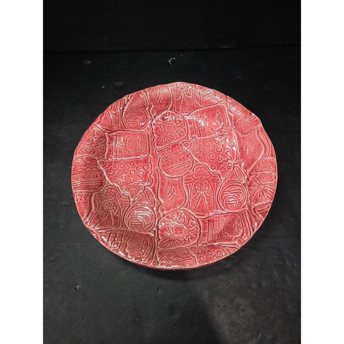 Majolica Style Pink Bowl, Christmas Pattern Bowl, Santa Present, Festive Decor