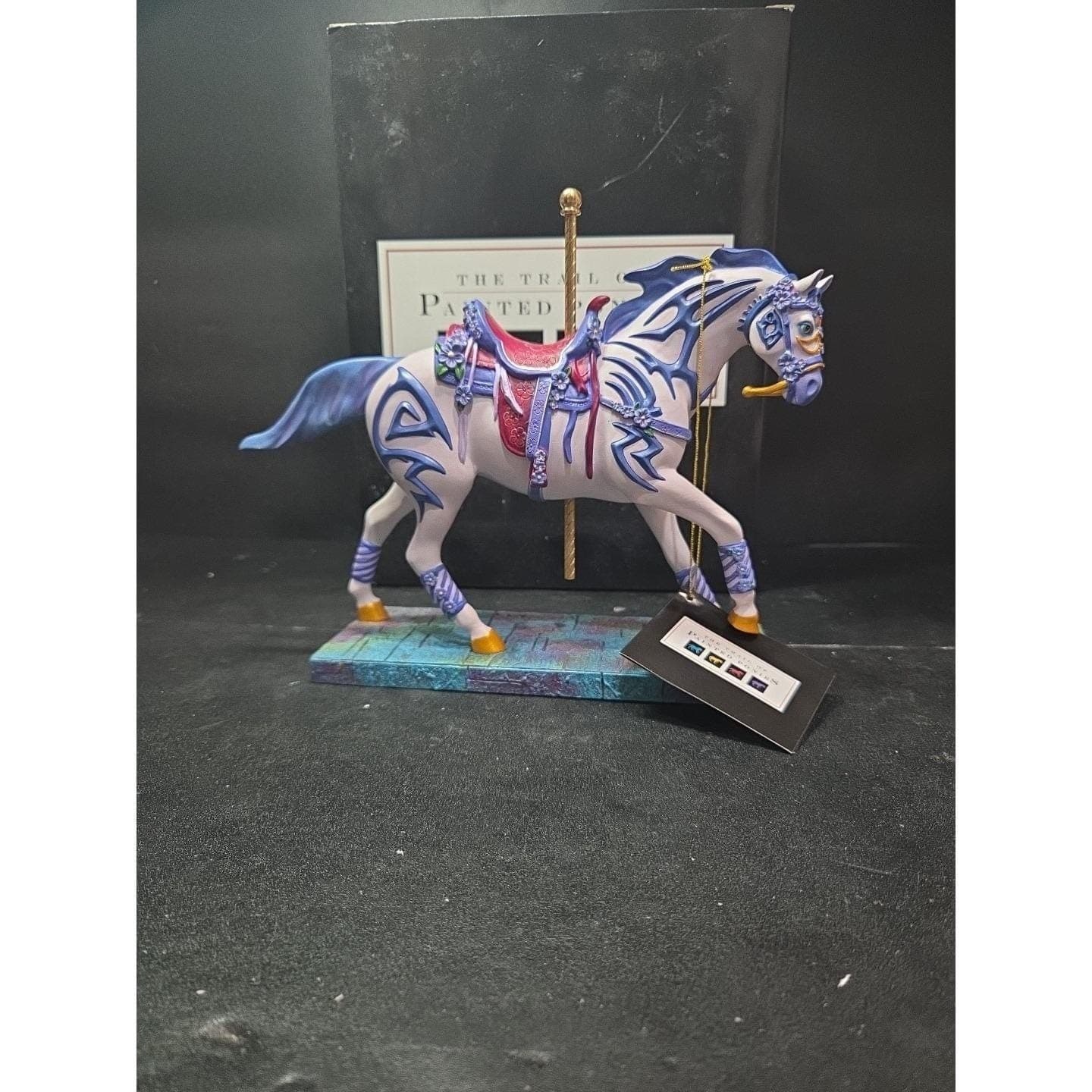 Trail of Painted Ponies Vi's Violet Vision Statue, 1st Edition #1476 1E/2287 Box - Thumbnail 4