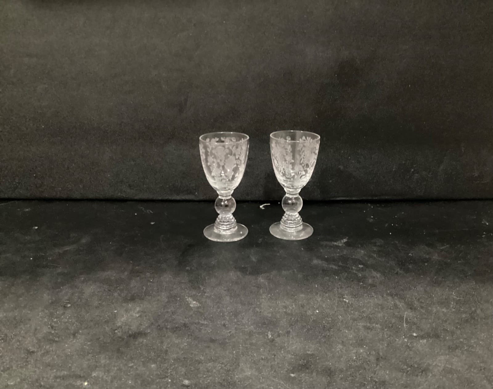 Duncan & Miller Lead Crystal Etched Elegant Glass Cordial Glass "First Love" - Thumbnail 7
