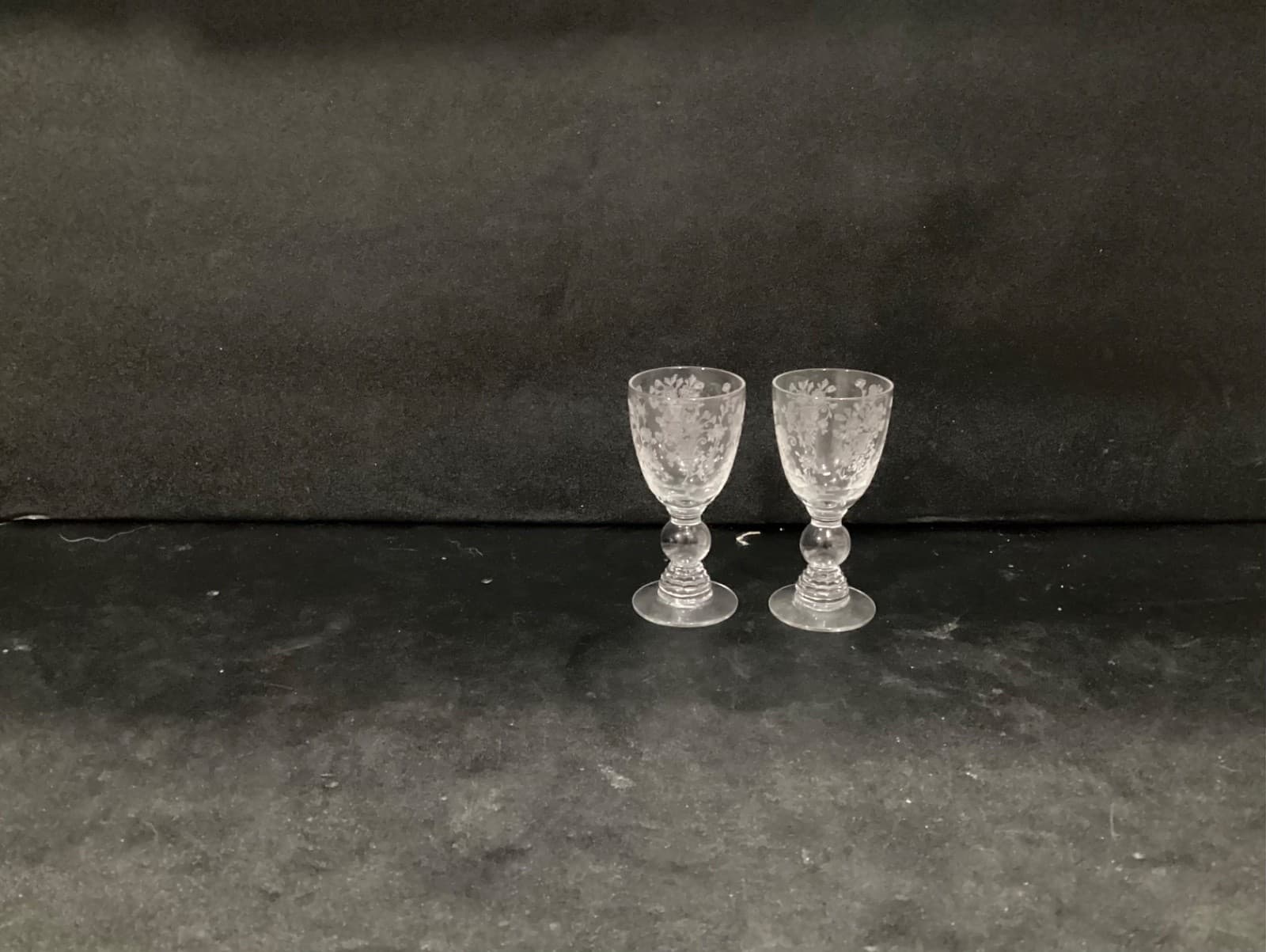 Duncan & Miller Lead Crystal Etched Elegant Glass Cordial Glass "First Love" - Thumbnail 8