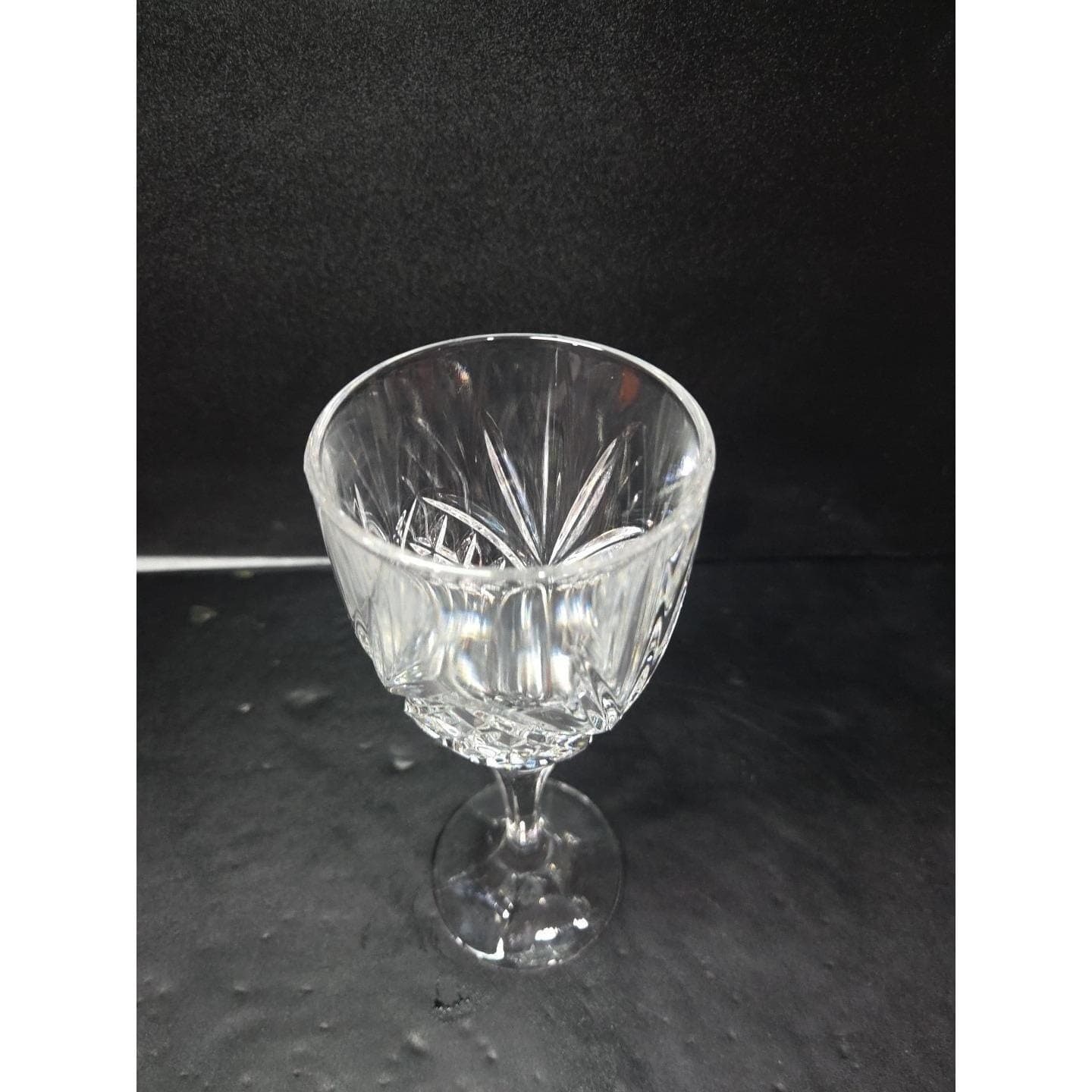Shannon Godinger Dublin Pattern Goblet, 8" Replacement Water/ Wine Crystal Glass - Thumbnail 5