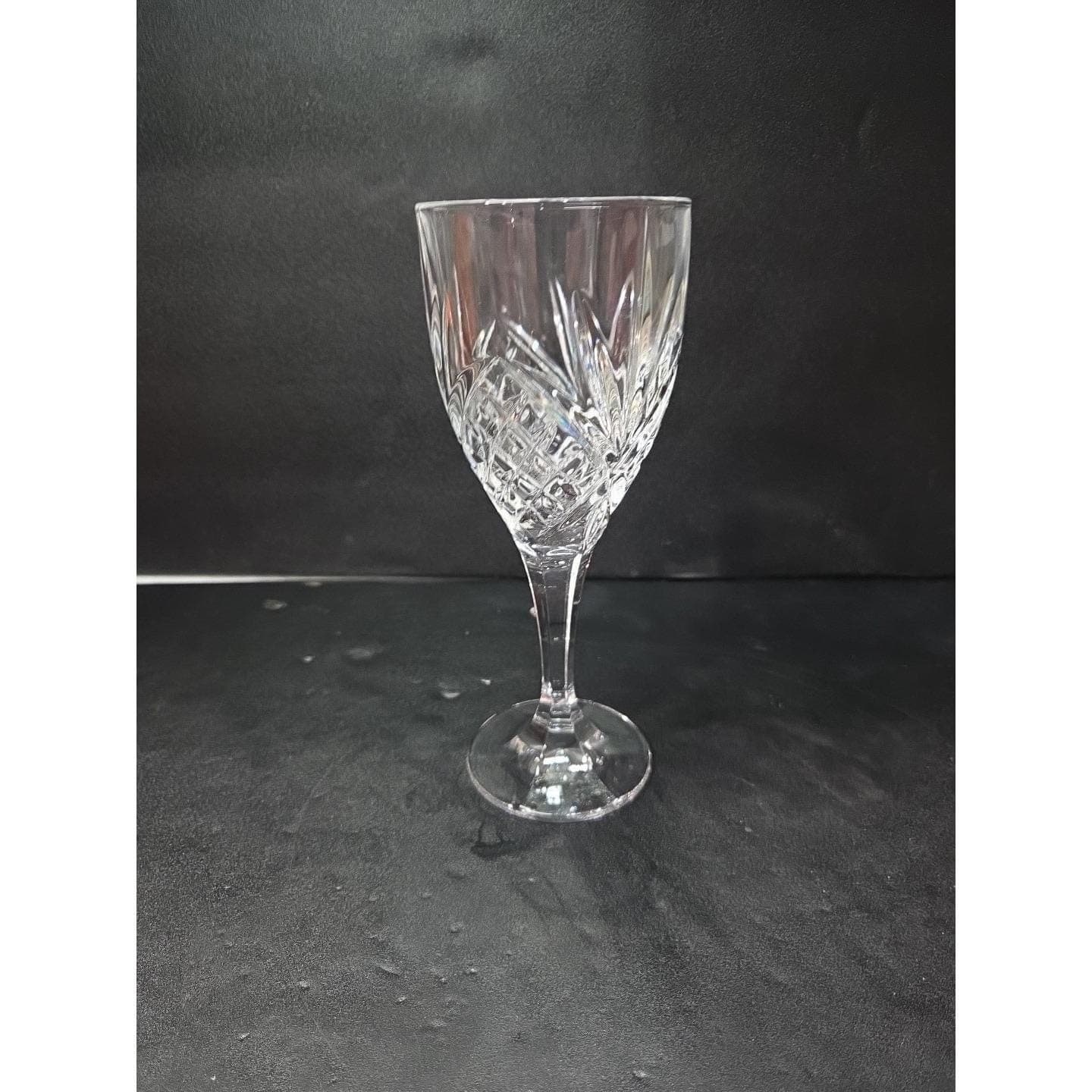 Shannon Godinger Dublin Pattern Goblet, 8" Replacement Water/ Wine Crystal Glass - Thumbnail 3