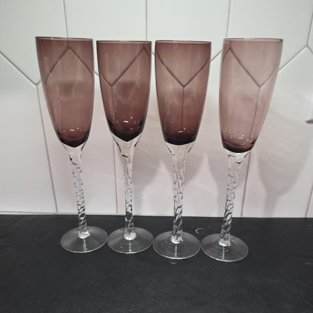 Pier 1 Amethyst Purple Champagne Flutes, Set of 4, Vintage Twisted Stem Stemware - Thumbnail 4