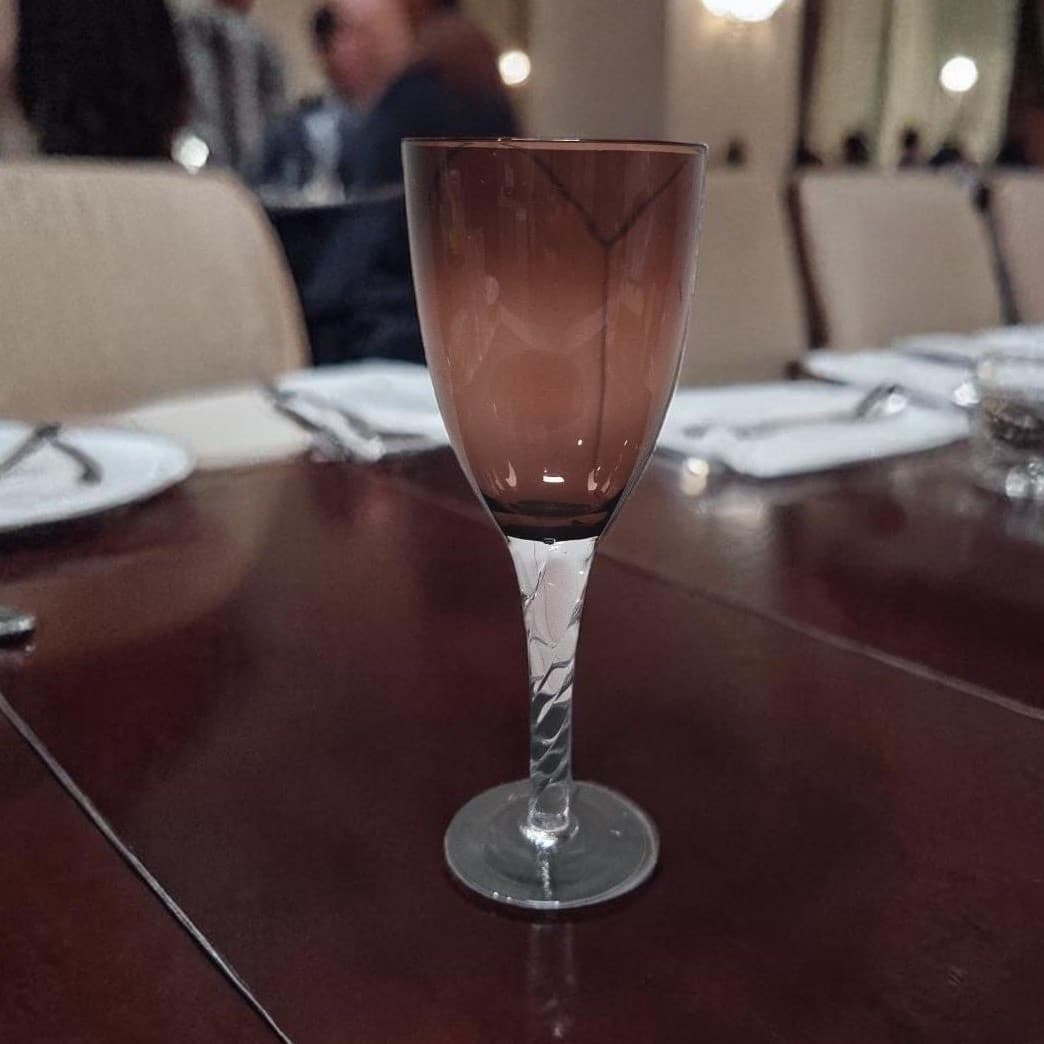 Pier 1 Imports Amethyst Purple Wine Glass, Vintage Twisted Stem Crystal Stemware