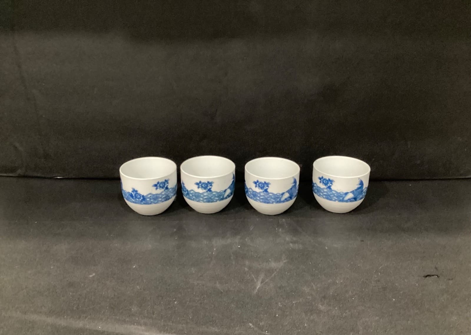 White Jade Porcelain Cheng's Blue Rose Koi Set of 4 Tea Sake Cups - Thumbnail 10