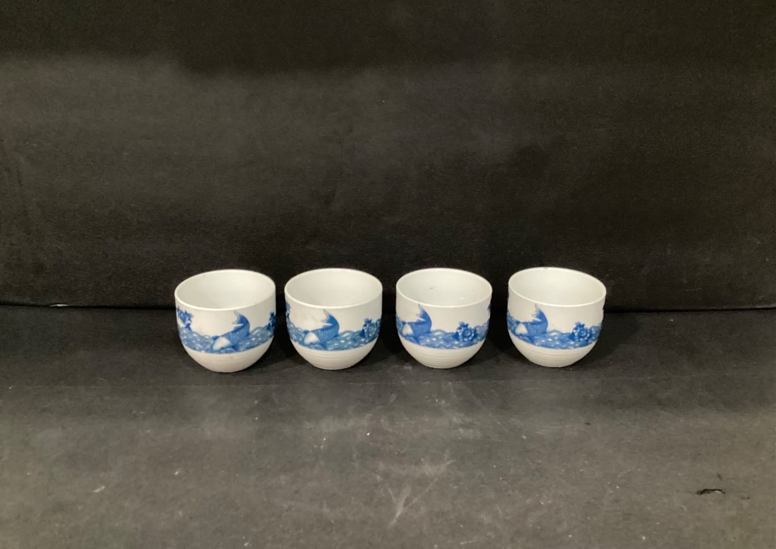 White Jade Porcelain Cheng's Blue Rose Koi Set of 4 Tea Sake Cups - Thumbnail 9