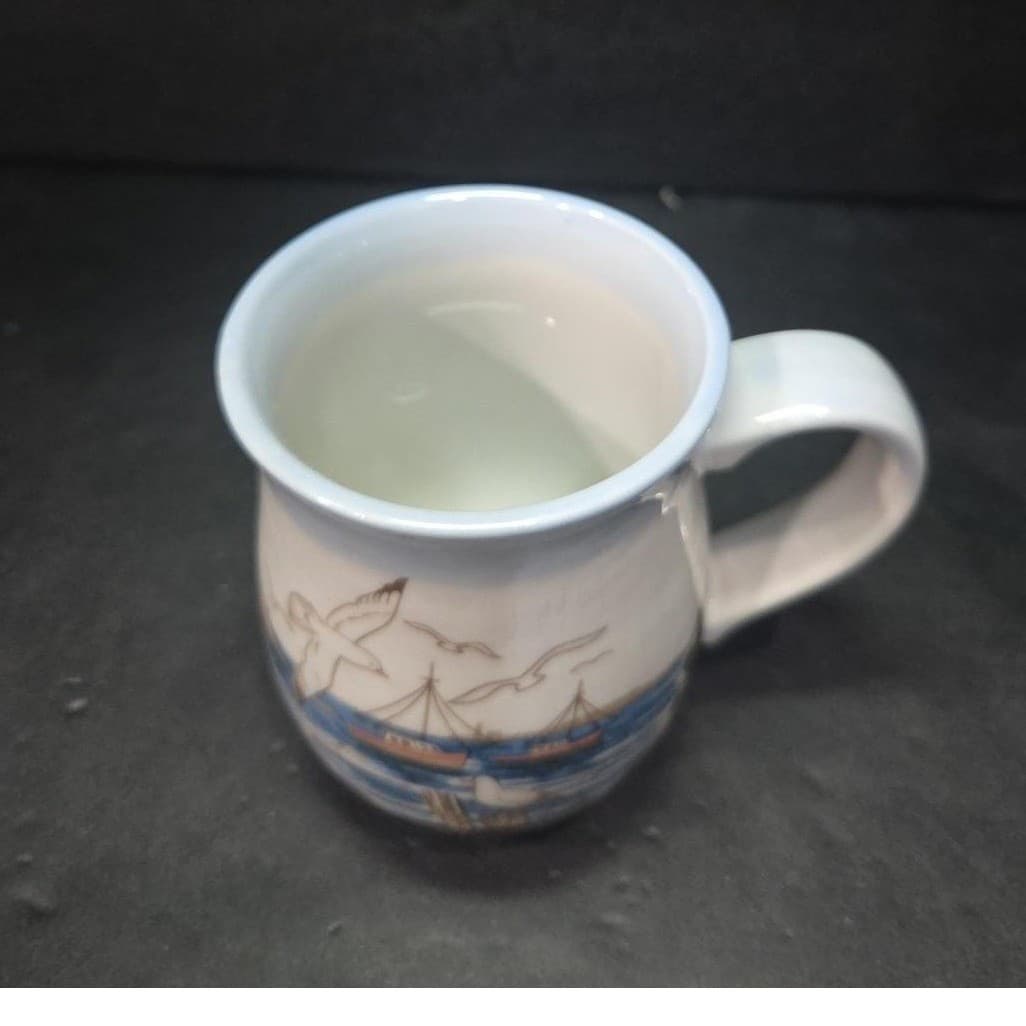 Studio Art Pottery Glazed Coffee Cup, Vintage Beach Seagulls Ships Waves Design - Thumbnail 6