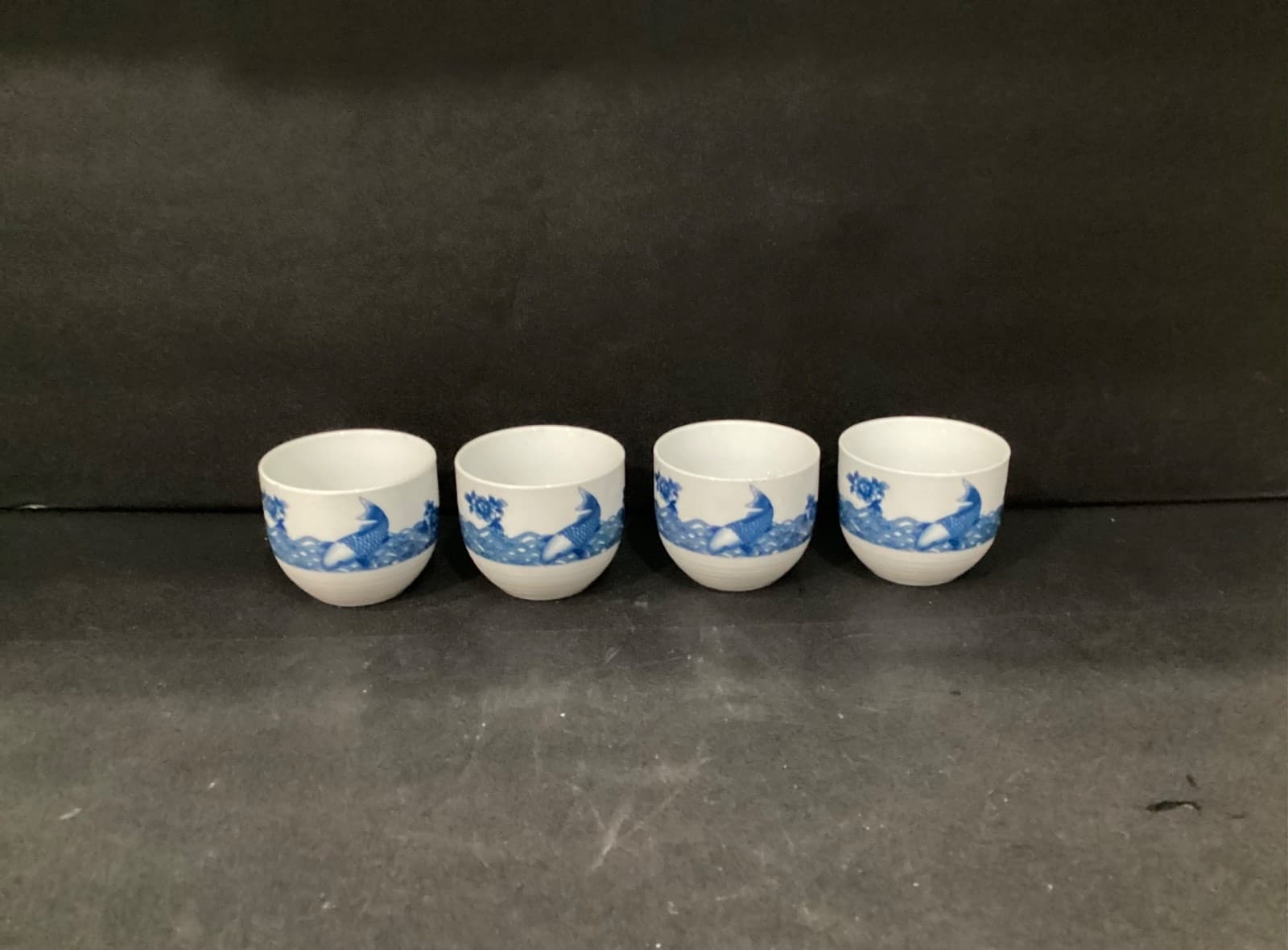 White Jade Porcelain Cheng's Blue Rose Koi Set of 4 Tea Sake Cups - Thumbnail 7
