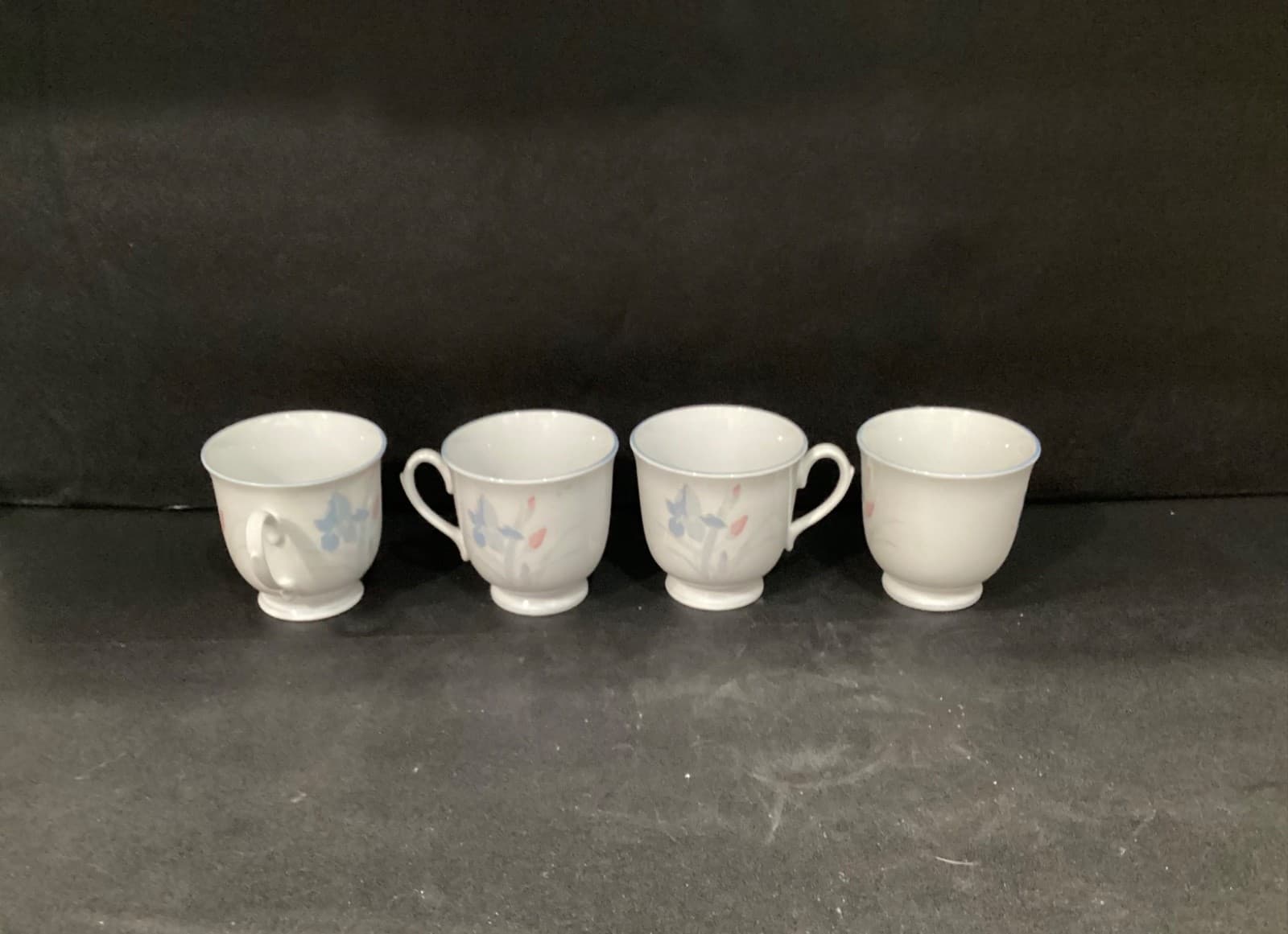Set of 4 Excel Fresh Flowers Iris Coffee Cups Footed Blues & Pinks Floral Pastel - Thumbnail 8