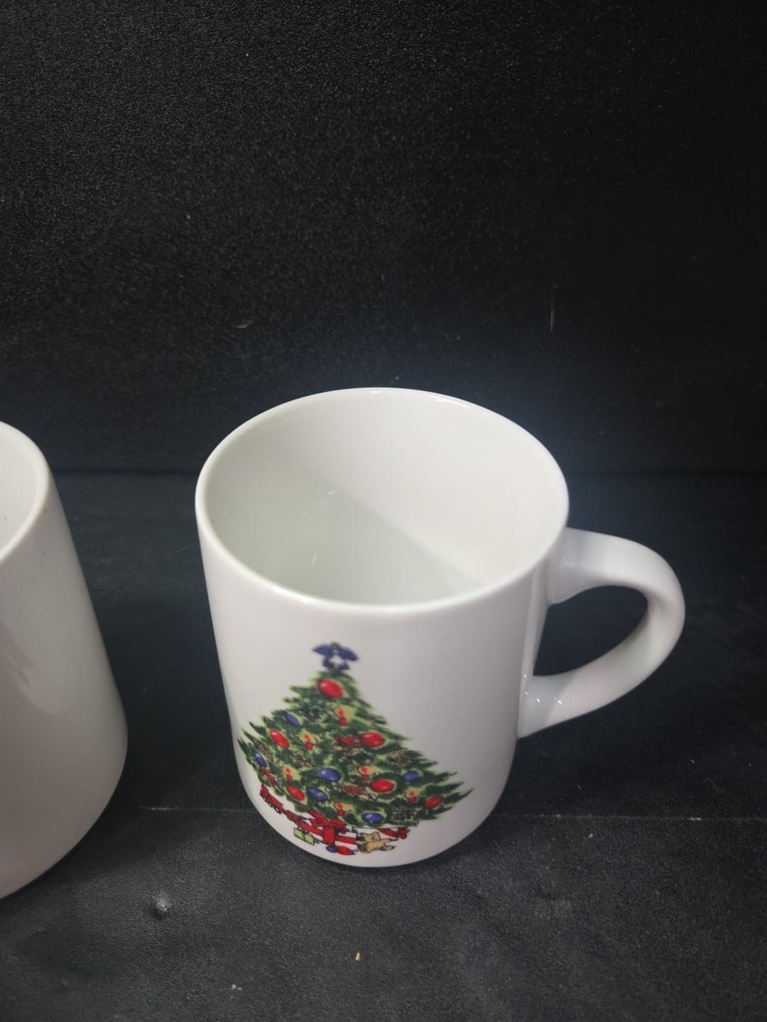 Mount Clemens Pottery Christmas Tree Coffee Mugs, Set of 2, Festive Holiday Cups - Thumbnail 5