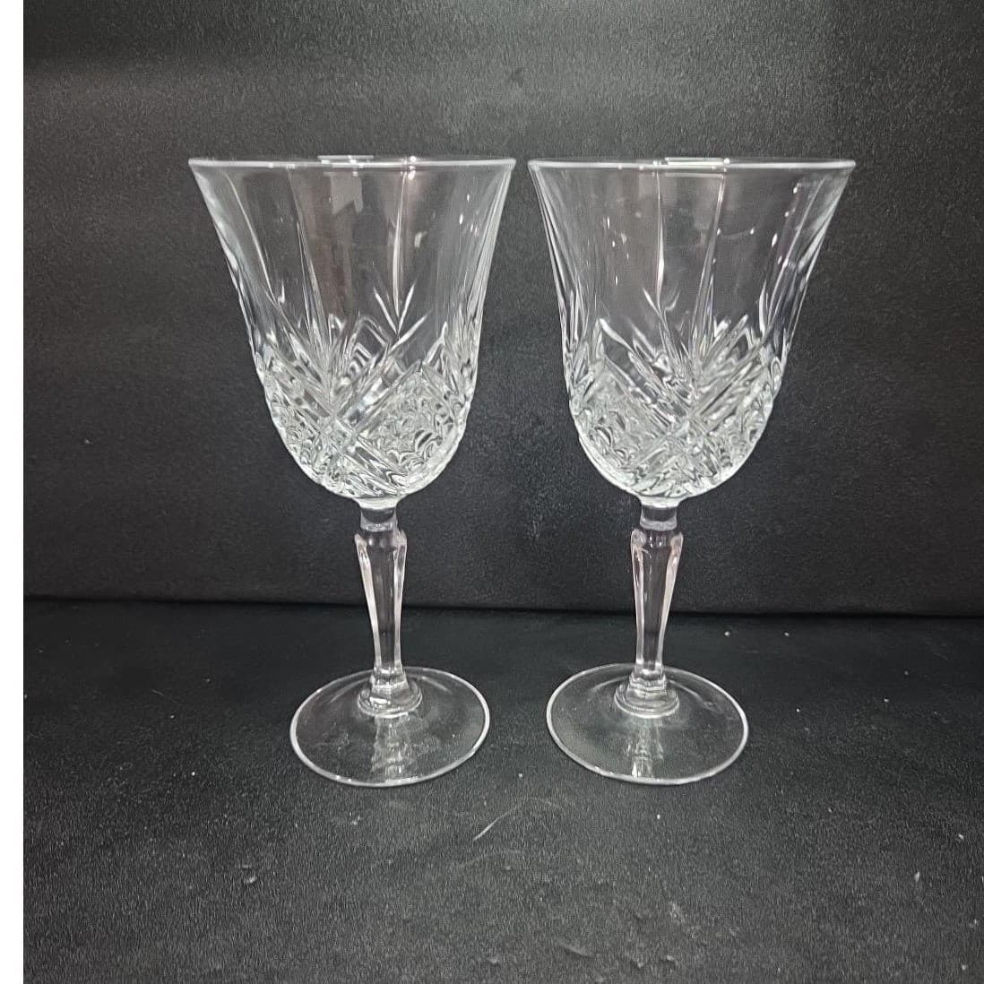 Cristal D'Arques Masquerade Crystal Wine Glasses, Set of 2, Vintage Stemware - Thumbnail 5