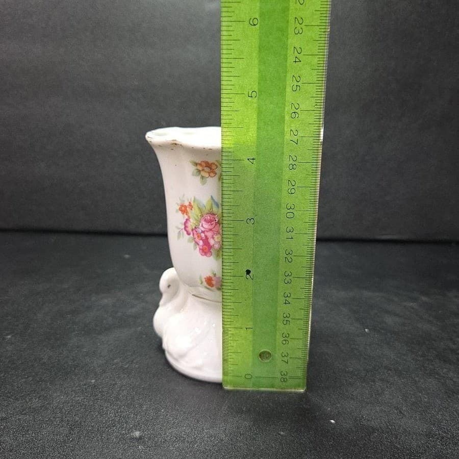 Art Nouveau Gold‑Eyed Swan Bud Vase, Vintage Japan Floral Bouquet Holder - Thumbnail 9