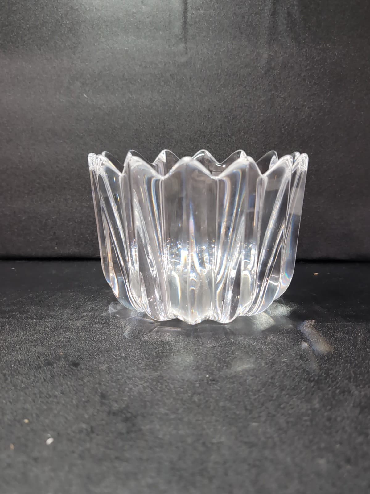 Orrefors Fleur Crystal Vase, Designed by Jan Johansson, Decorative Home Accent - Thumbnail 2