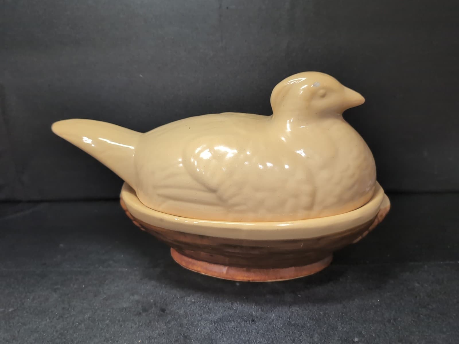Quail on Nest Chicken Bowl, Vintage Pottery Hen, Yellow Ware 2 Piece Collectible - Thumbnail 3