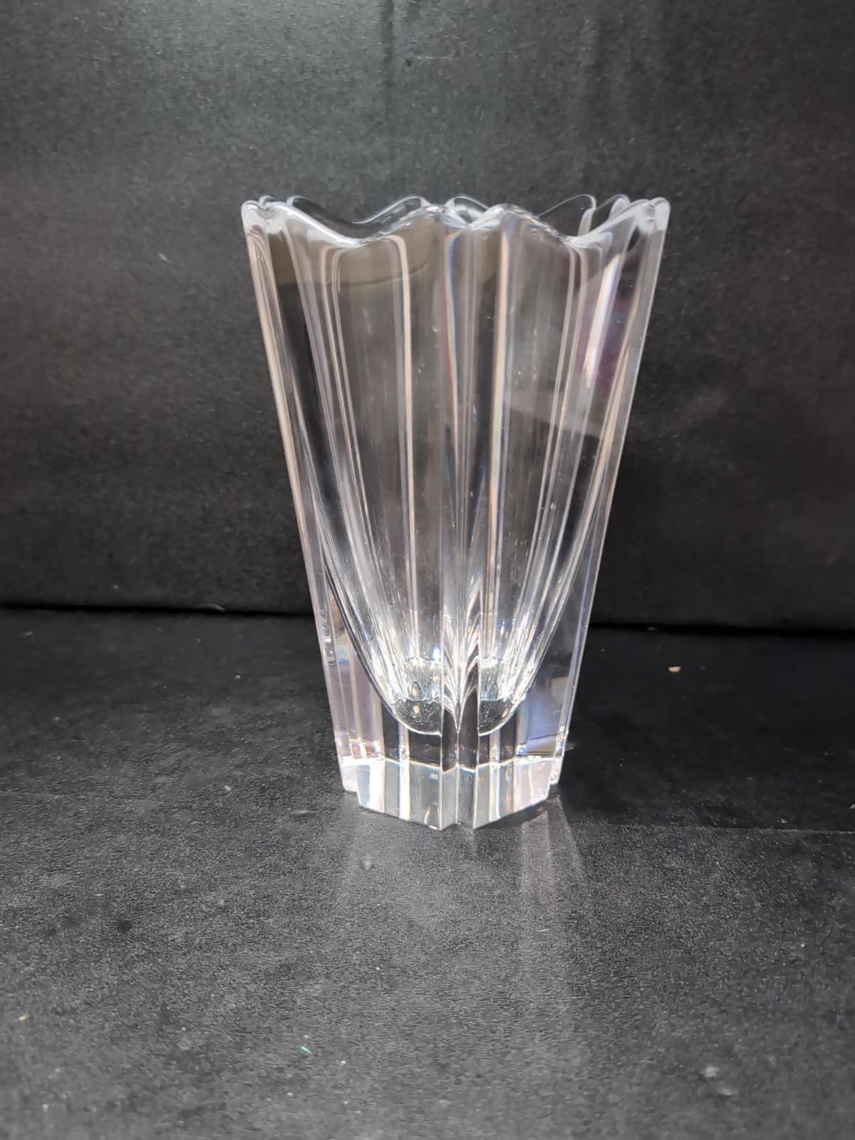 Orrefors Tulip Top Glass Vase, Crystal Vase Etch Signed, Heavy Decorator Vase - Thumbnail 2