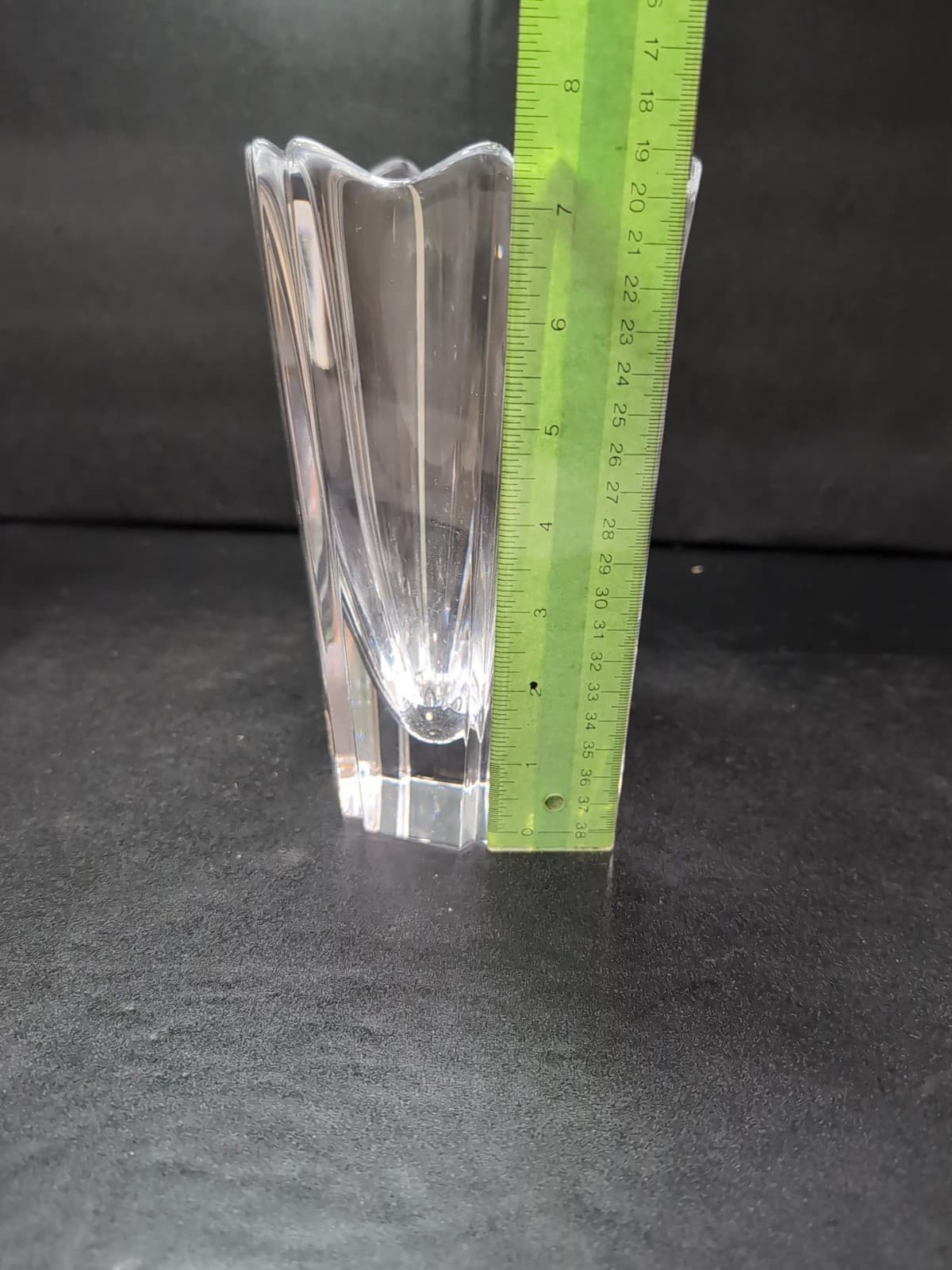Orrefors Tulip Top Glass Vase, Crystal Vase Etch Signed, Heavy Decorator Vase - Thumbnail 9