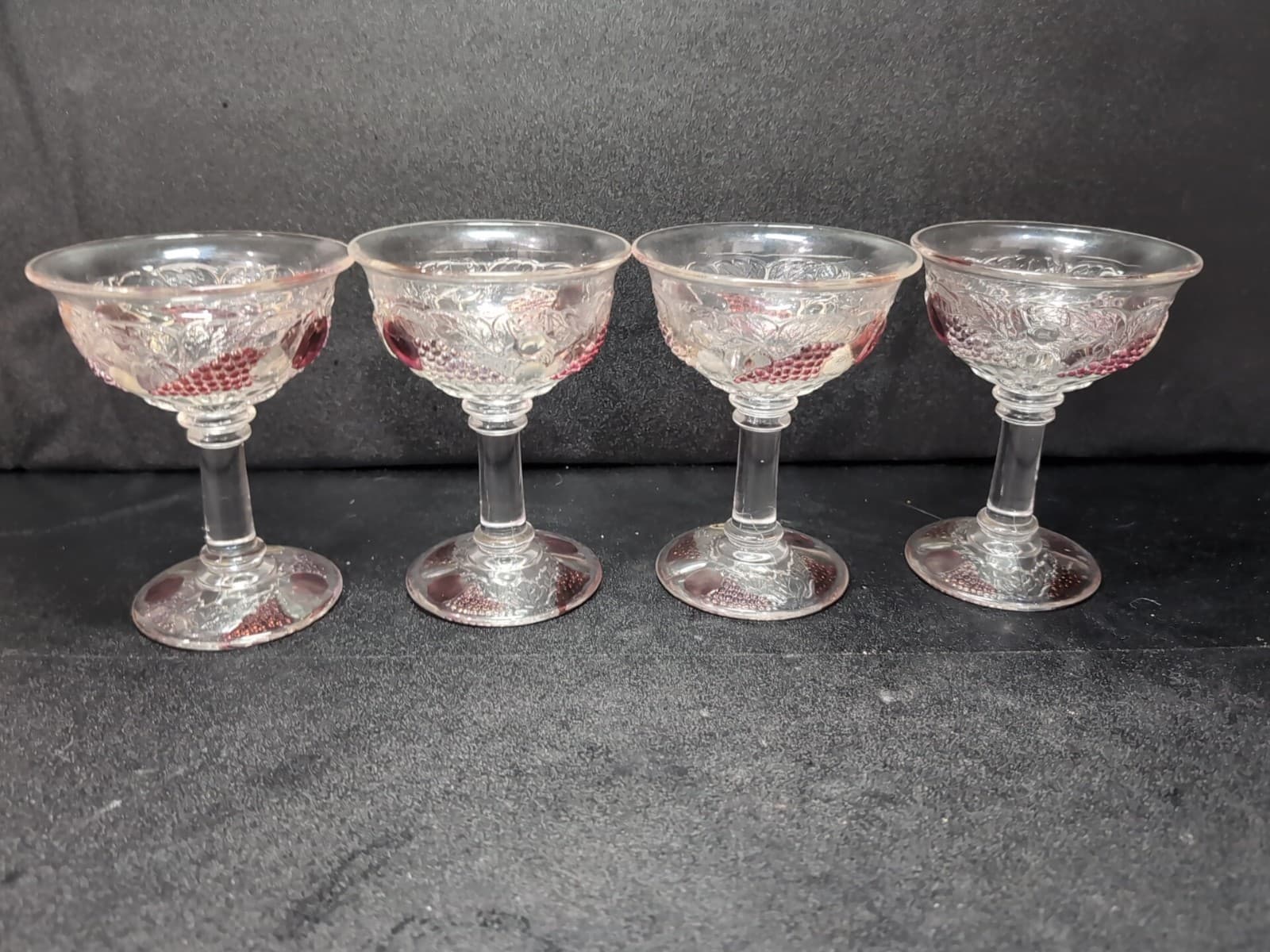 Westmoreland Della Robbia Flashed Champagne Sherbet Glasses, Set of 4, Glassware - Thumbnail 3