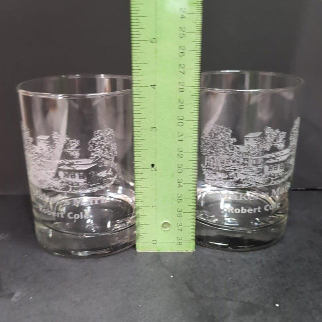 Makers Mark Whiskey Glasses, Set of 2, Vintage Etched Robert Cole Cabin Design - Thumbnail 9