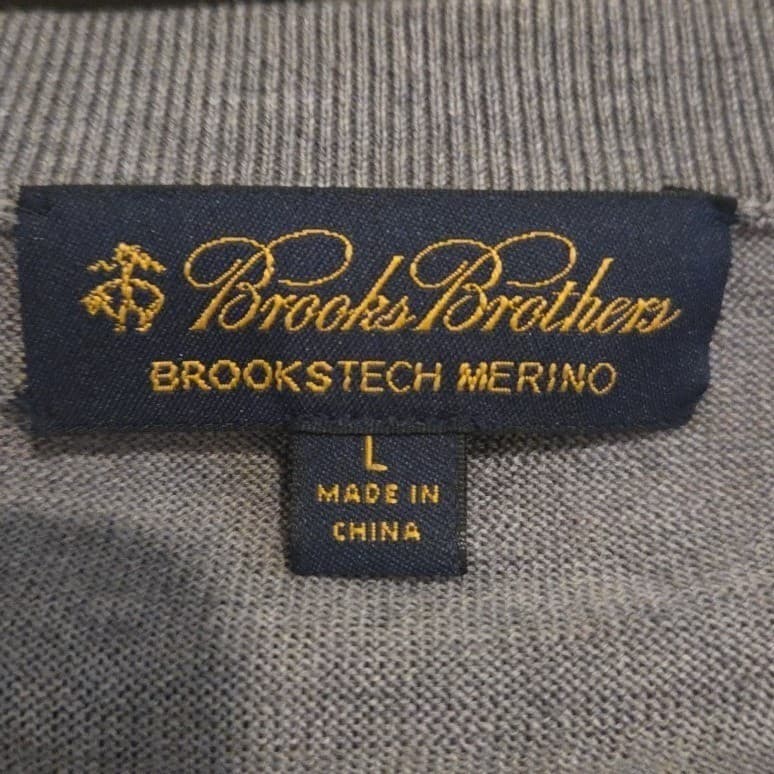 Brooks Brothers Brookstech Merino Grey Wool V-Neck Sweater, Men's Large - Thumbnail 5