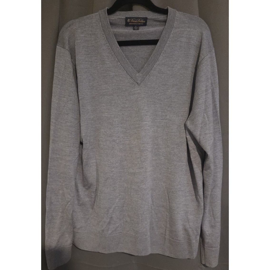 Brooks Brothers Brookstech Merino Grey Wool V-Neck Sweater, Men's Large - Thumbnail 3