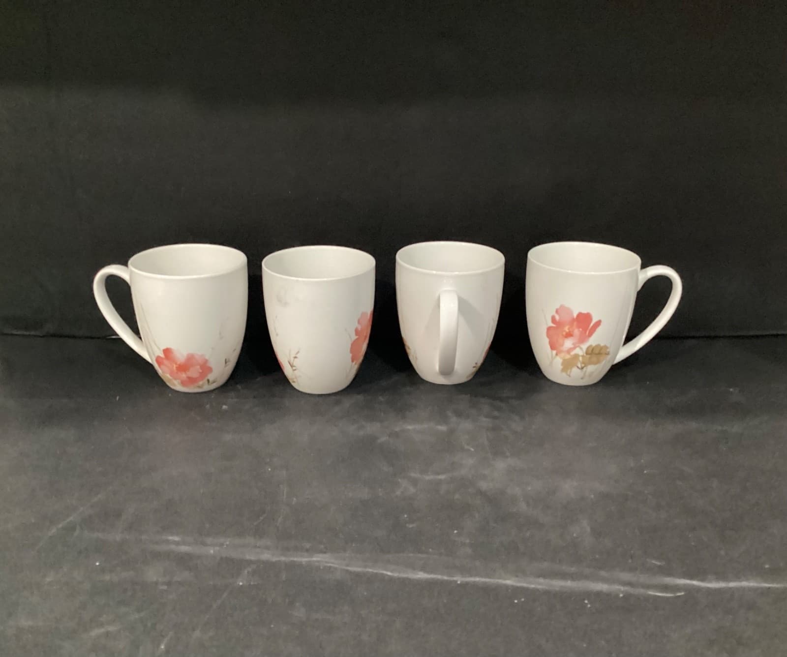 Oneida Amore Coffee Cups Mugs White Porcelain Pink Floral Watercolor Set of 4 - Thumbnail 2