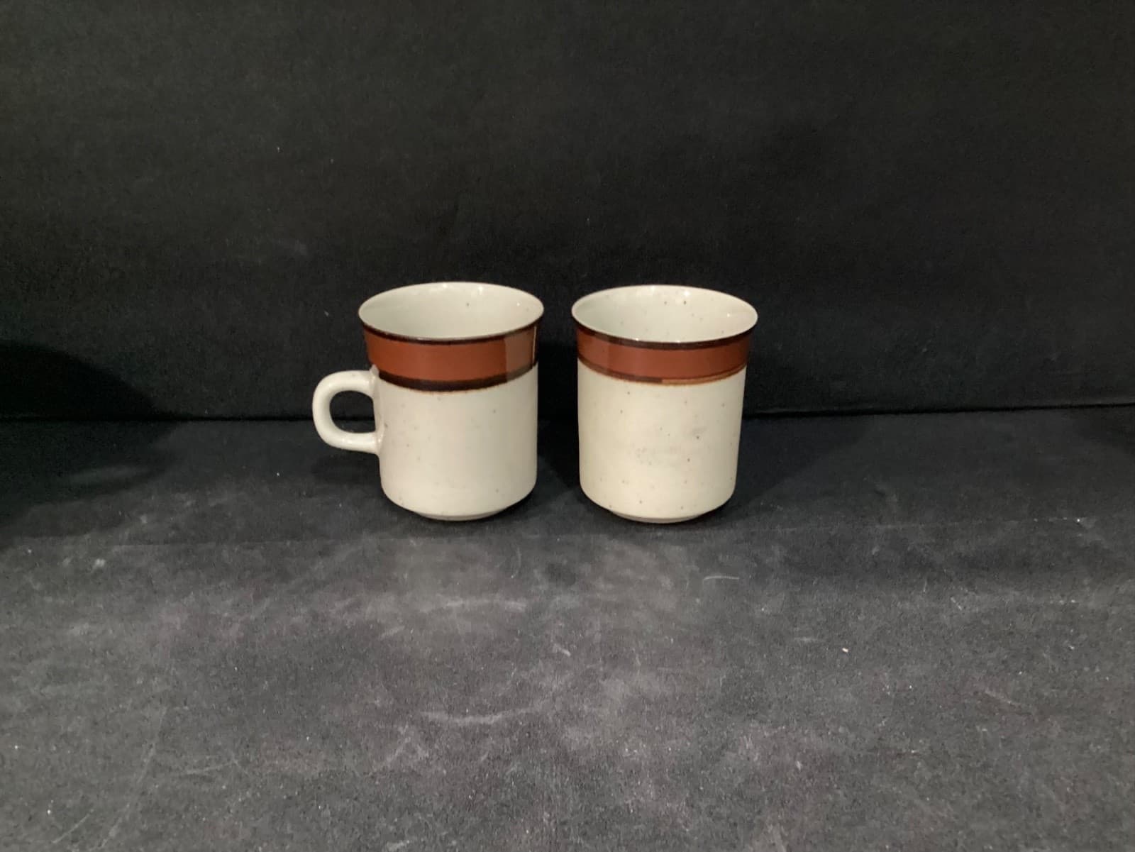 Lot of 2 ~ Vintage Rainbow Stoneware Coffee Mugs - Thumbnail 2