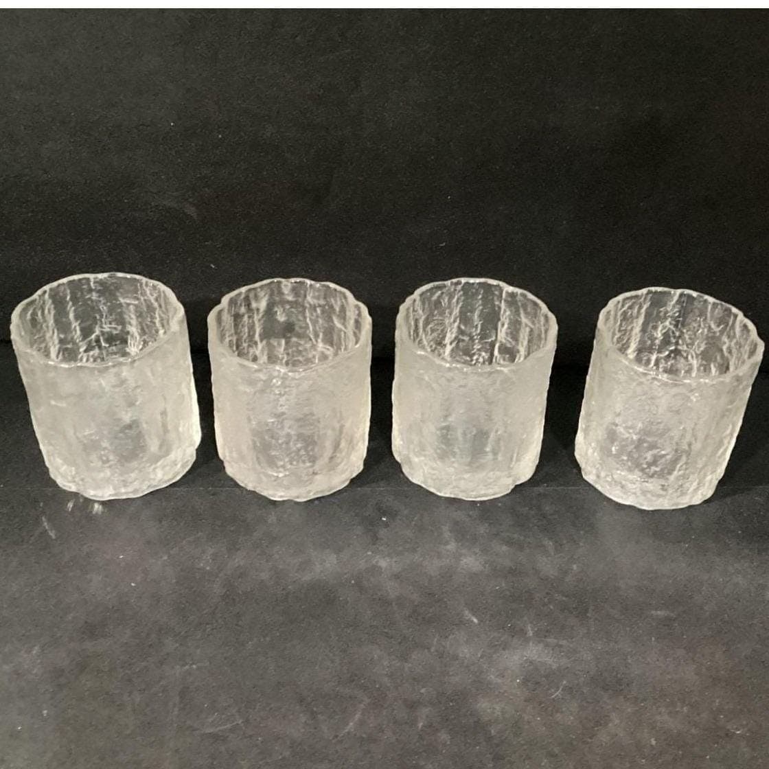 Hoya Glacier Ice Bark Crystal Rocks Glasses, Set of 4, Textured Lowball Tumblers - Thumbnail 5
