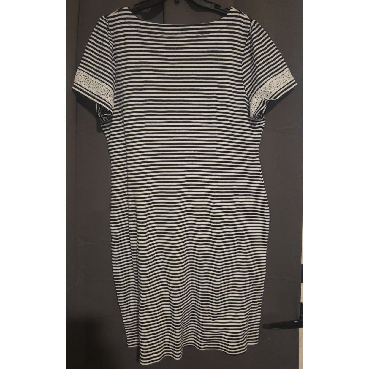 Ann Taylor Loft Striped Lace Trim Sheath Black White Dress, Women's Petite XP - Thumbnail 4