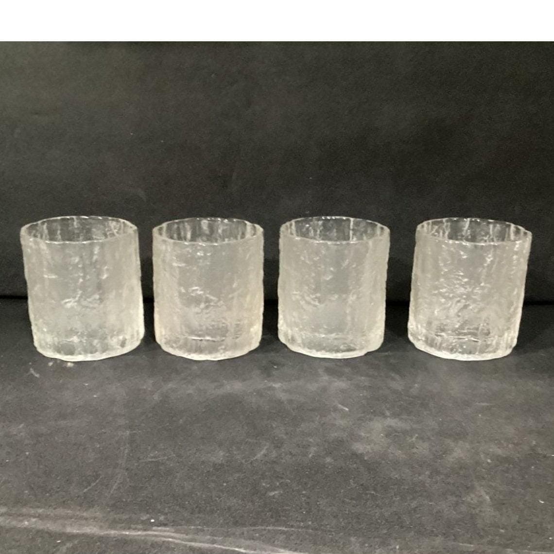 Hoya Glacier Ice Bark Crystal Rocks Glasses, Set of 4, Textured Lowball Tumblers - Thumbnail 7