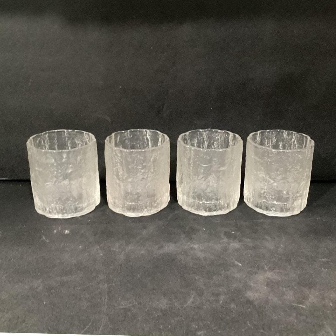 Hoya Glacier Ice Bark Crystal Rocks Glasses, Set of 4, Textured Lowball Tumblers - Thumbnail 9