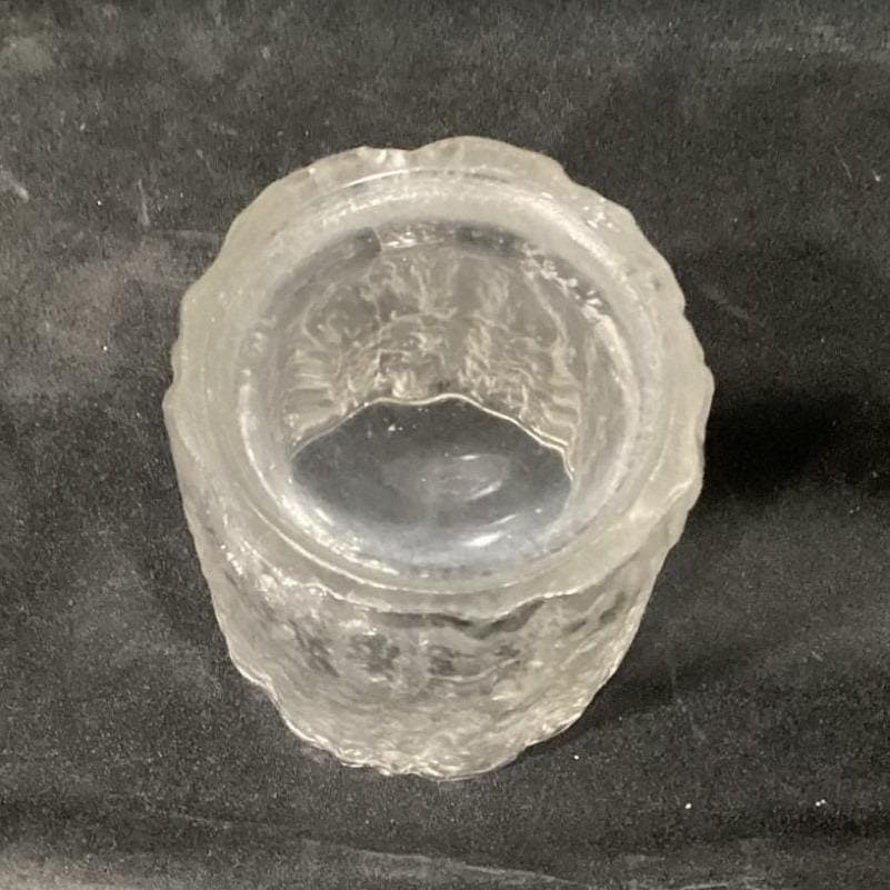 Hoya Glacier Ice Bark Crystal Rocks Glasses, Set of 4, Textured Lowball Tumblers - Thumbnail 4