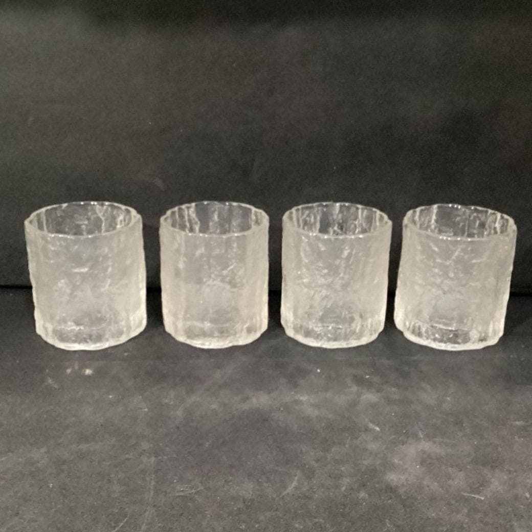 Hoya Glacier Ice Bark Crystal Rocks Glasses, Set of 4, Textured Lowball Tumblers - Thumbnail 10