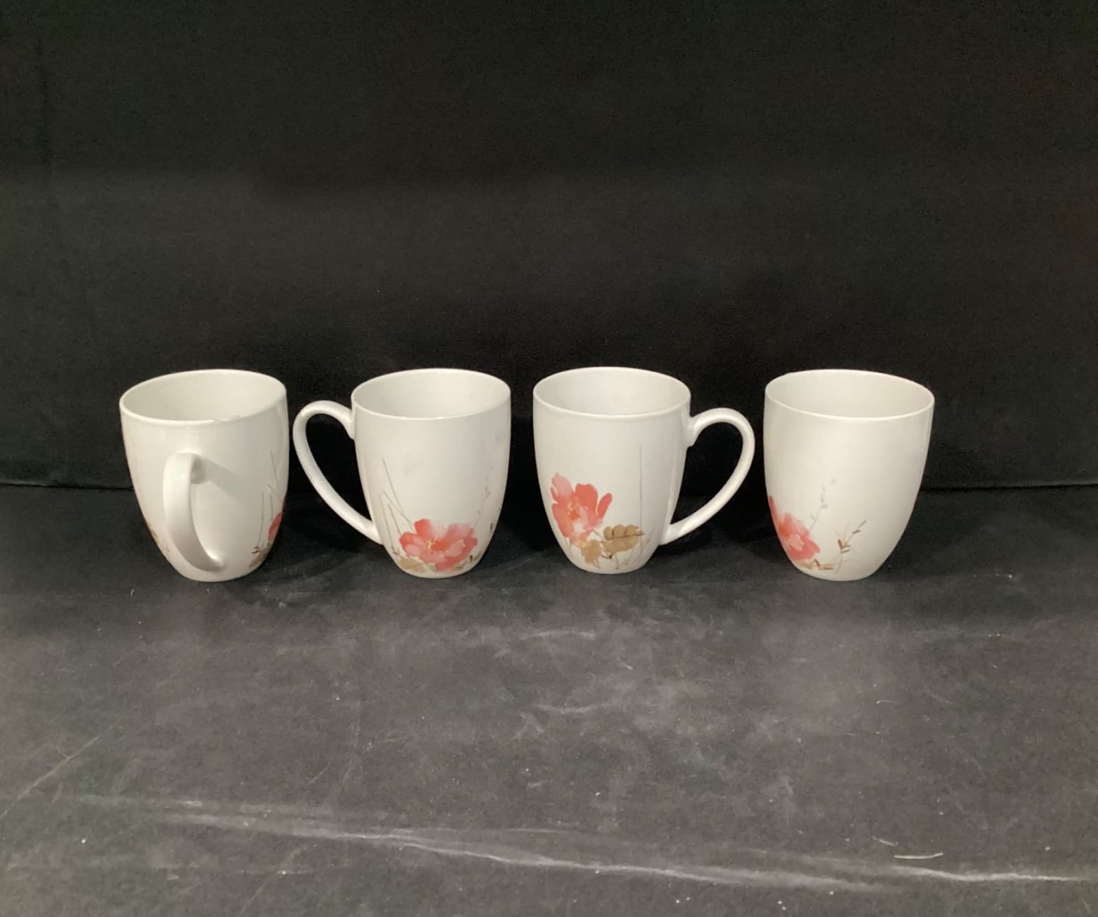 Oneida Amore Coffee Cups Mugs White Porcelain Pink Floral Watercolor Set of 4 - Thumbnail 3