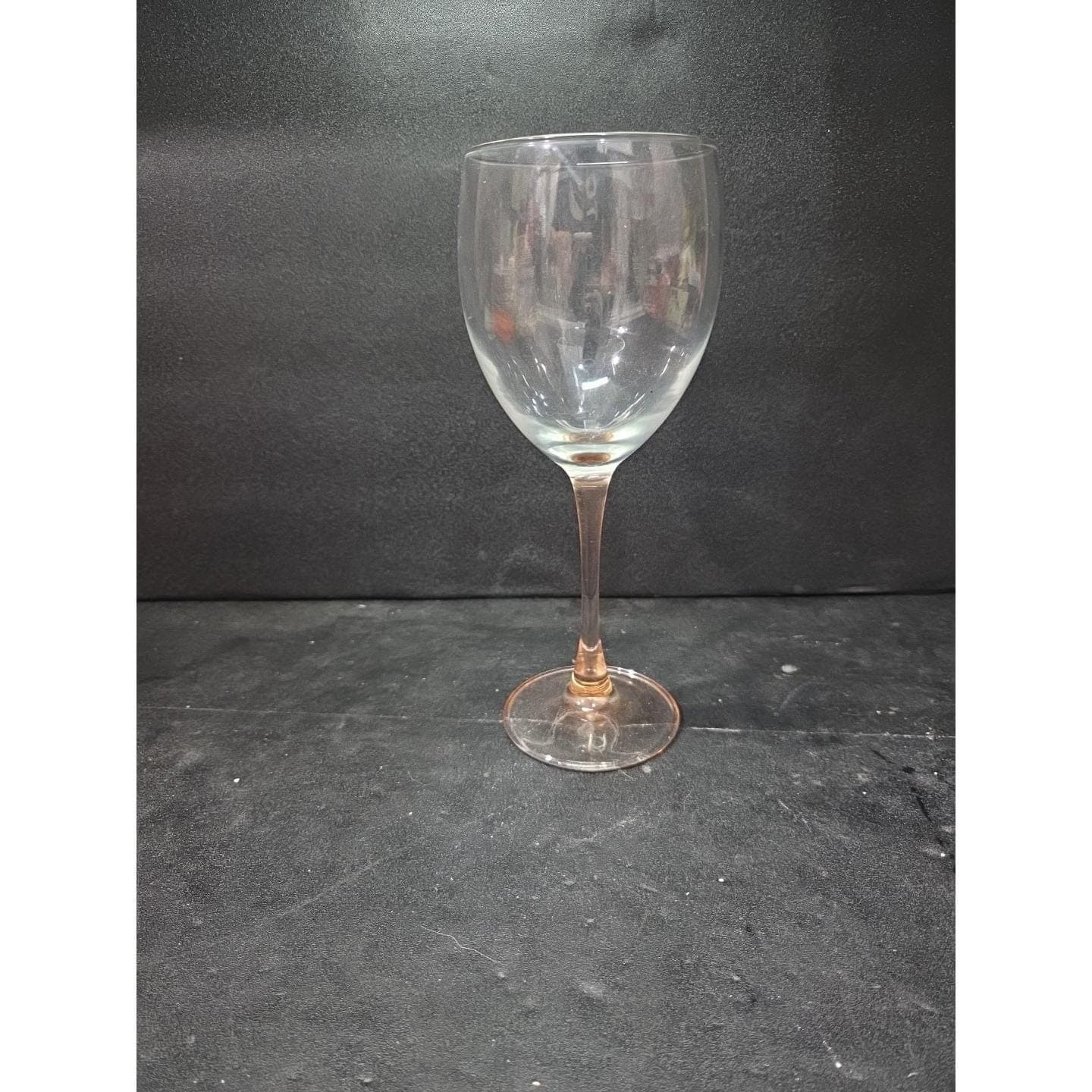 Luminarc Rose Pink Wine Glass, 12 oz Cristal d'Arque Replacement Stemware France - Thumbnail 3