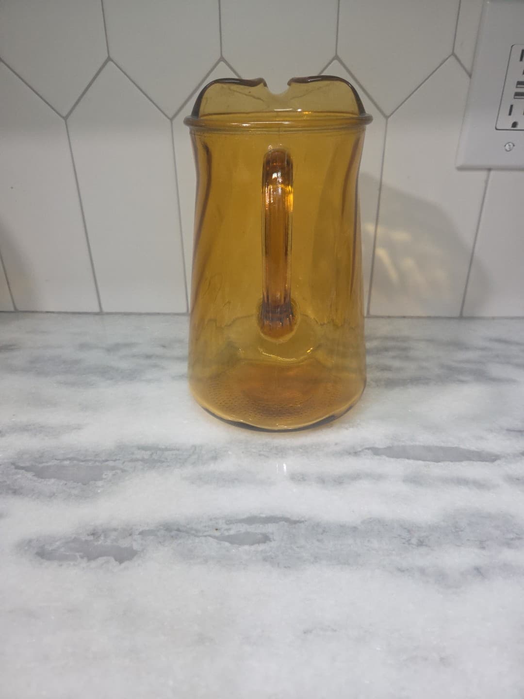 Bartlett Collins Amber Swirl Pitcher, Ice Lip, Vtg Glassware, 8.75" Tall Pitcher - Thumbnail 4