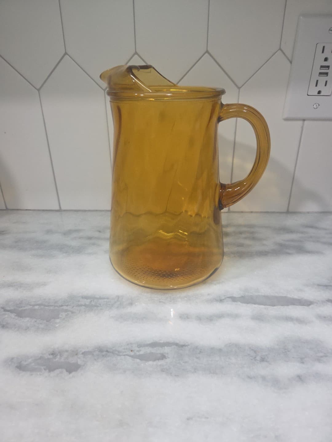 Bartlett Collins Amber Swirl Pitcher, Ice Lip, Vtg Glassware, 8.75" Tall Pitcher - Thumbnail 3