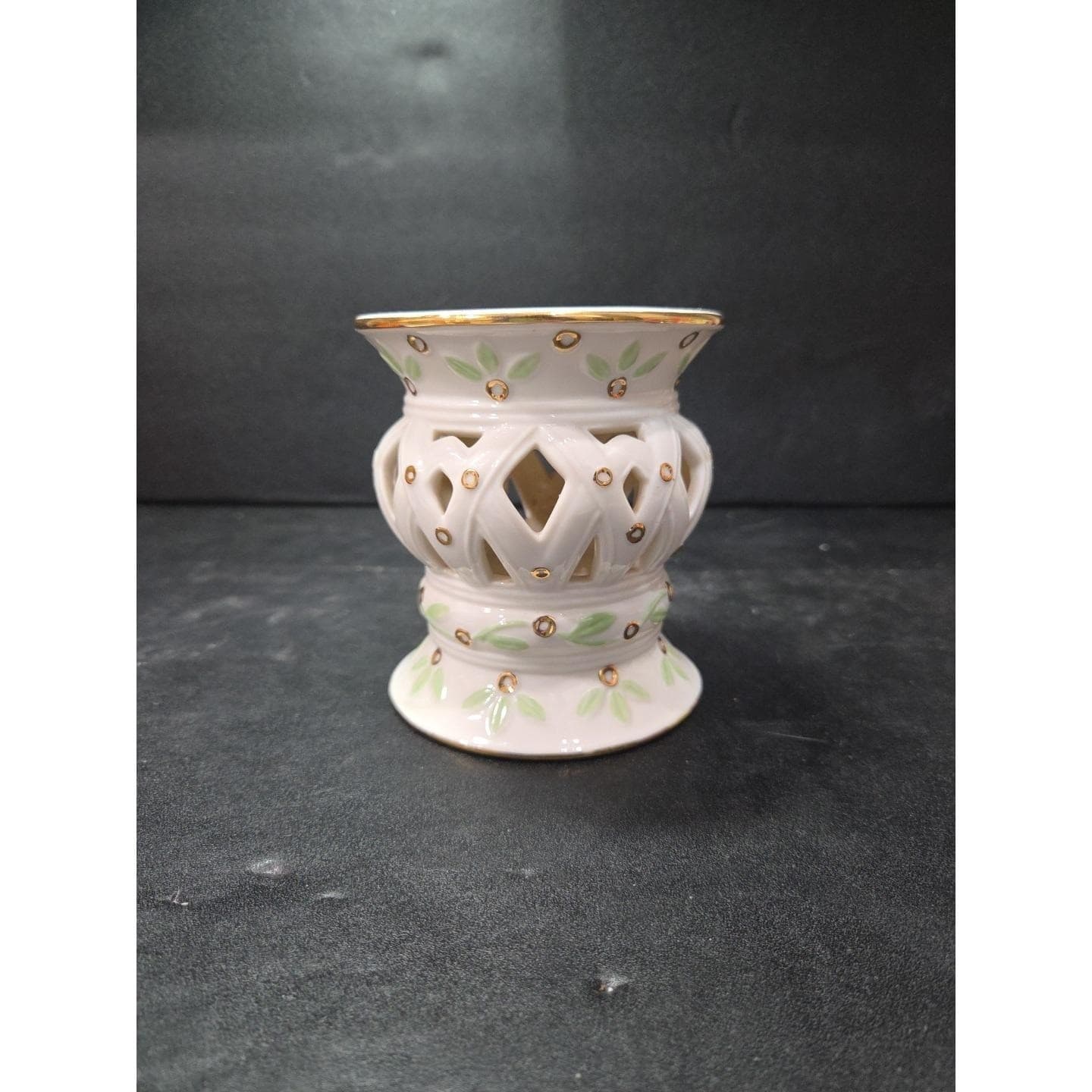 Avon Lattice Floral Votive Candle Holder, Vintage Leaves Ceramic Bone China - Thumbnail 2