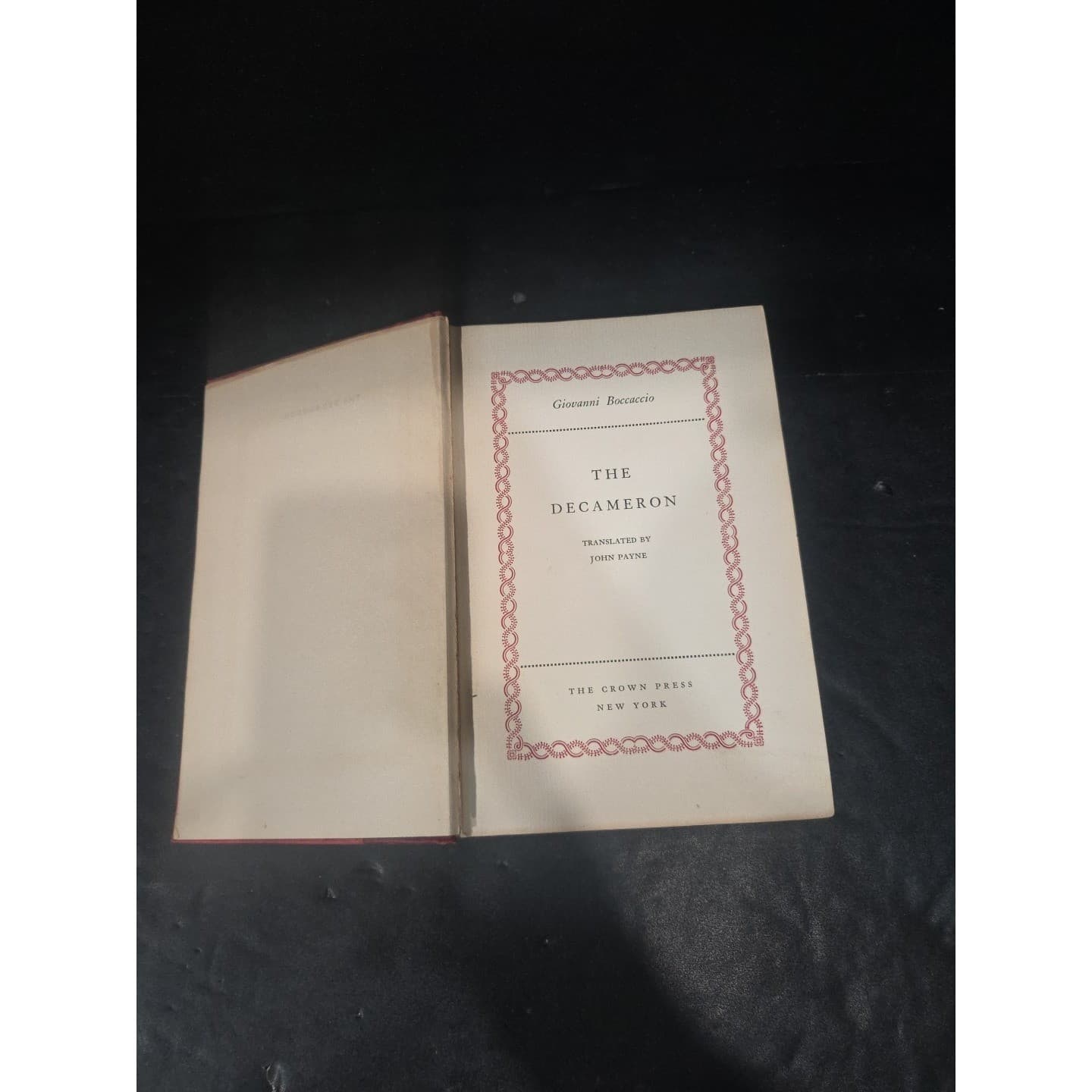 The Decameron by Giovanni Boccaccio, Classic Literature Hardcover Book - Thumbnail 3