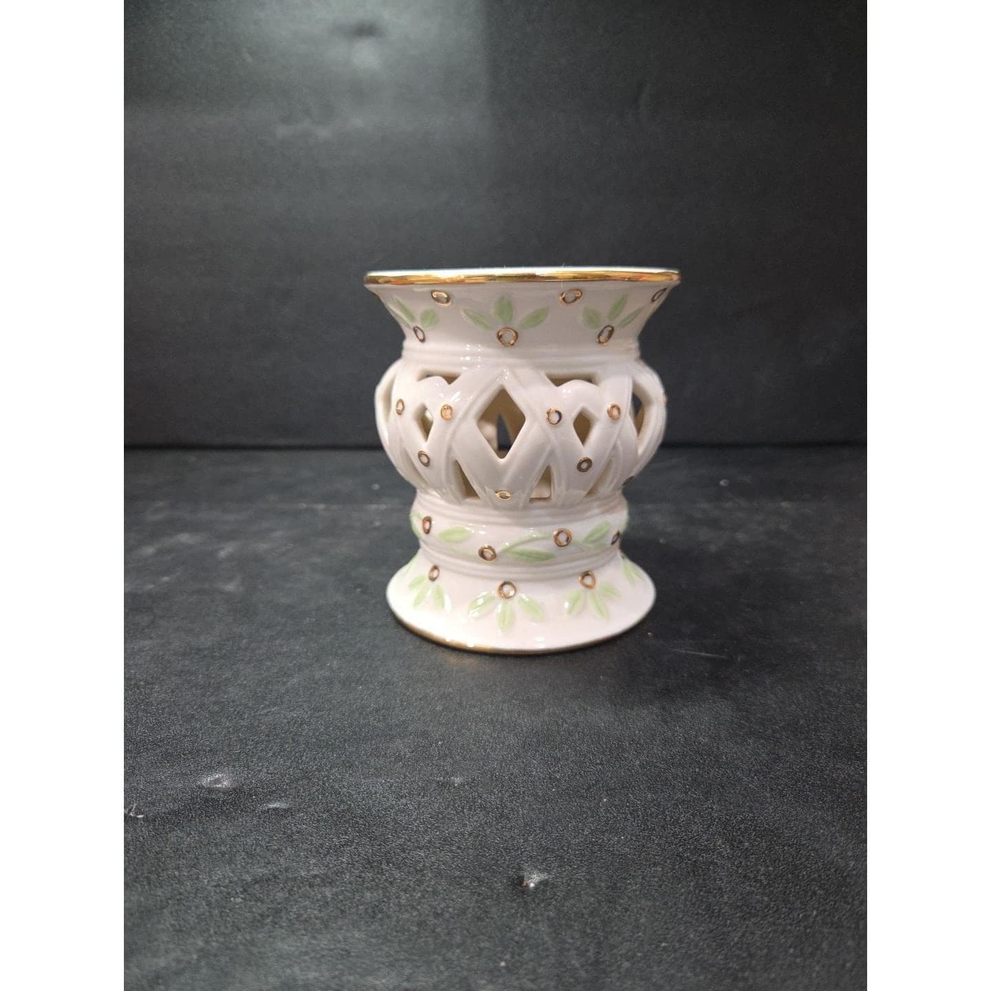 Avon Lattice Floral Votive Candle Holder, Vintage Leaves Ceramic Bone China - Thumbnail 3