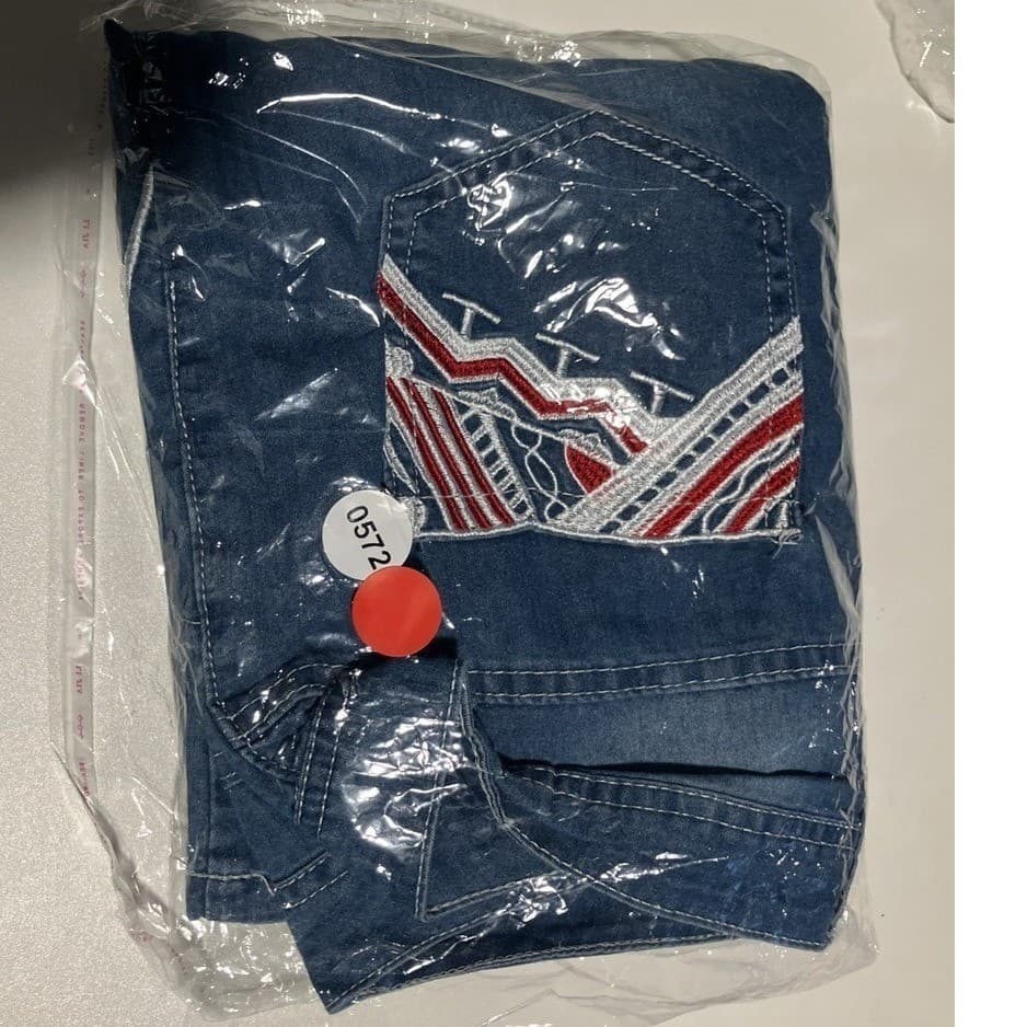 Medium Wash Embroidered Back Pocket Flare Bootcut Jeans, Woman's Medium - Thumbnail 8