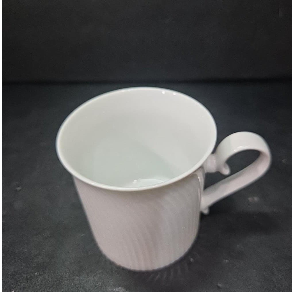 Dansk Tapestries Winter White Mug, Jack Lenor Larsen, Curved Lines Coffee Cup - Thumbnail 6