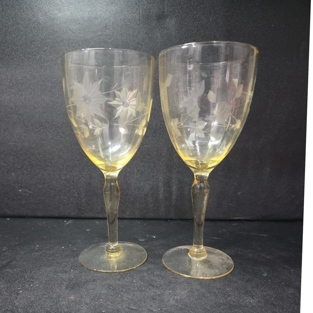 Lancaster Jubilee Yellow Wine Goblets, Set of 2, Floral Etched Optic Stemware - Thumbnail 5